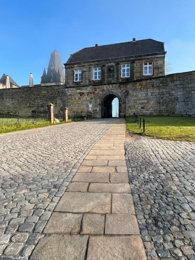 "An Der Alten Muehle 1" Fewo 120 Qm, Zwei Grosse Schlafzimmer, Suedbalkon, Gartenterrasse & Wallbox Bad Bentheim Exterior photo